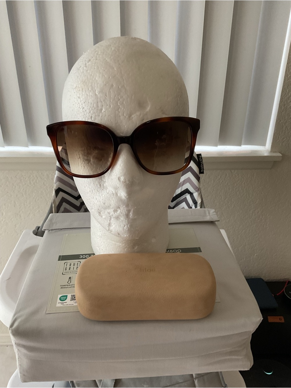 Chloe Tortoiseshell Frame Sunglasses with Brown Gradient Lenses
